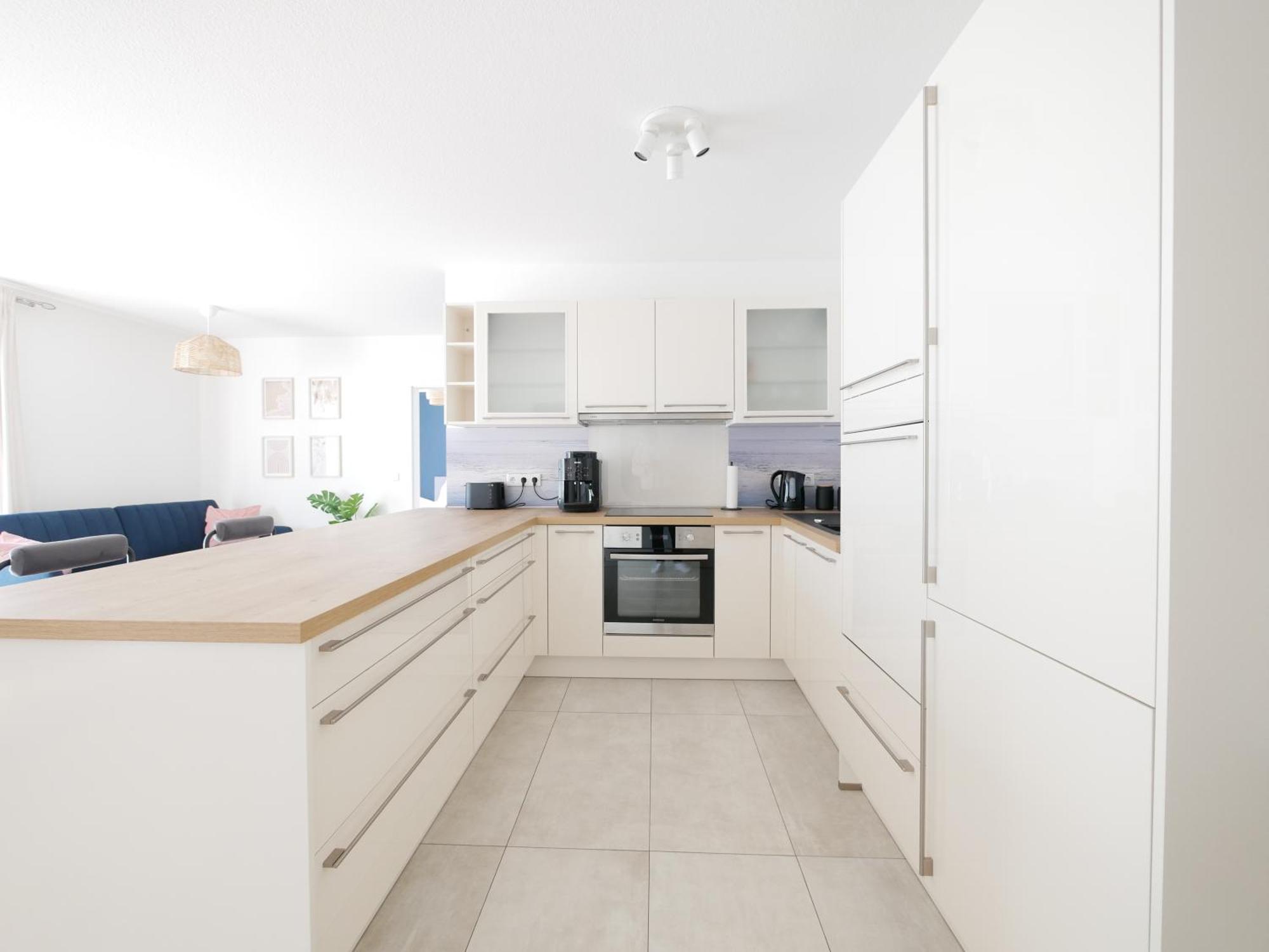 85Qm, Parkplatz, Zentral, Grosser Balkon, 2 Baeder Paderborn Buitenkant foto